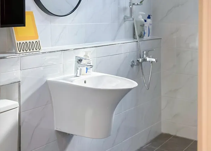 Naksan Wellness Stay, Jongno, Quiet & Cozy Сеул